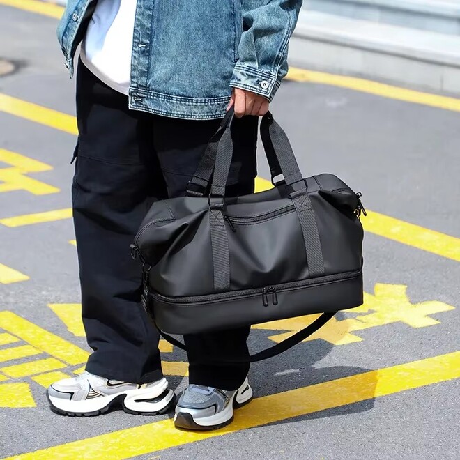 Wholesale 2 Pcs of Lightweight Polyester Travel Gym Bag
